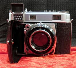 VINTAGE KODAK RETINA IIIC CAMERA WITH SCHNIEDER-KEUZNACH LENS - RETINA IIIC CAME